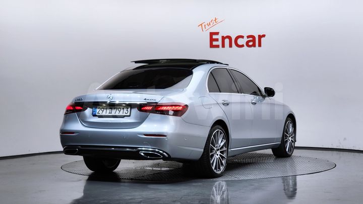Mercedes Benz E Class