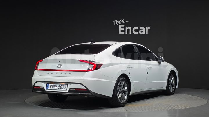 Hyundai Sonata 2023 — 2