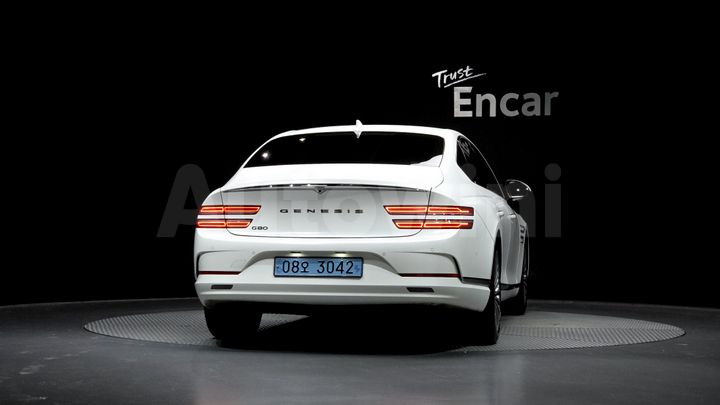 Genesis G80 2022 — 4