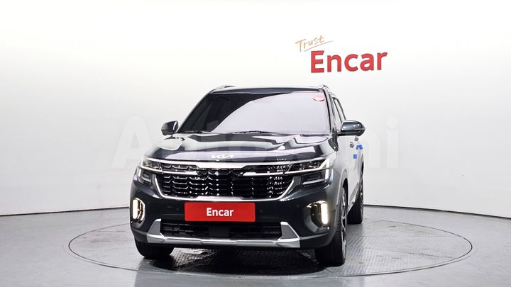 Kia Seltos 2023 — 3