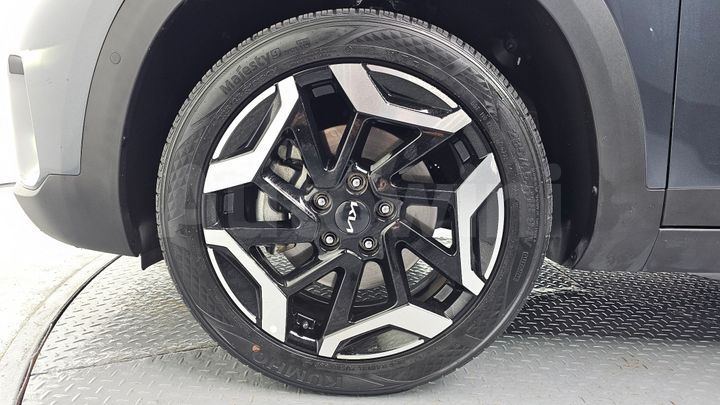 Kia Seltos 2023 — 5