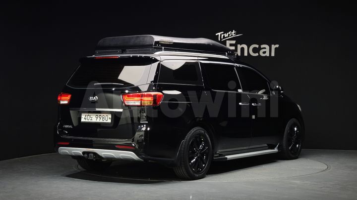 Kia Carnival 2015 — 2