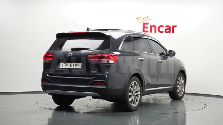 Kia Sorento 2016 — 2