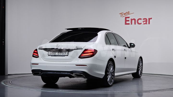 Mercedes Benz E Class 2018 — 2