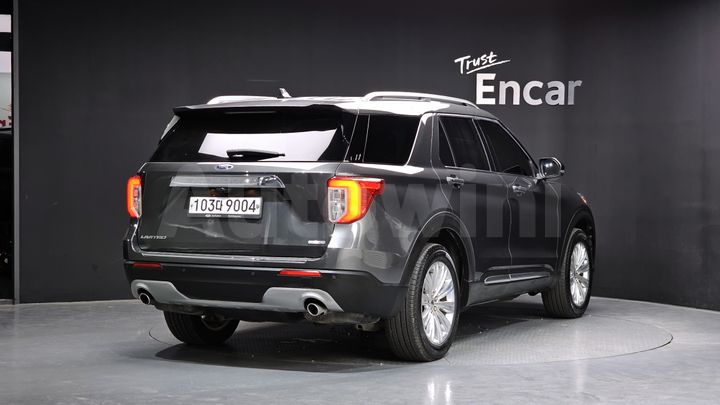Ford Explorer 2020 — 2