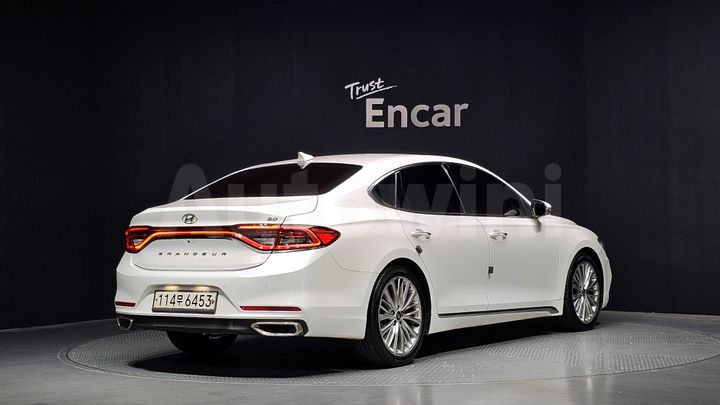 Hyundai Grandeur 2019 — 2
