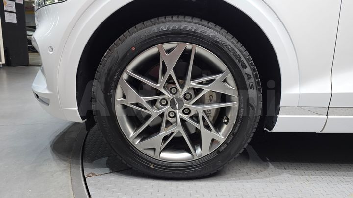 Genesis GV70 2023 — 5