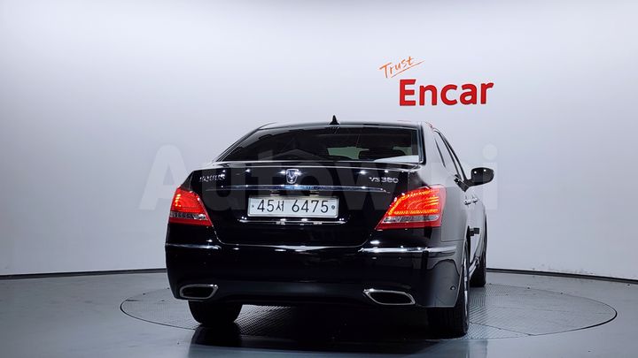 Hyundai Equus 2010 — 4