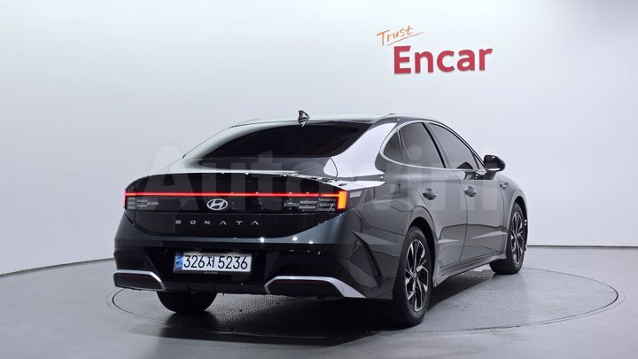 Hyundai Sonata 2024 — 2