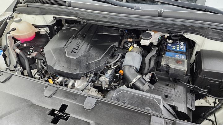 Kia Carnival 2023 — 5