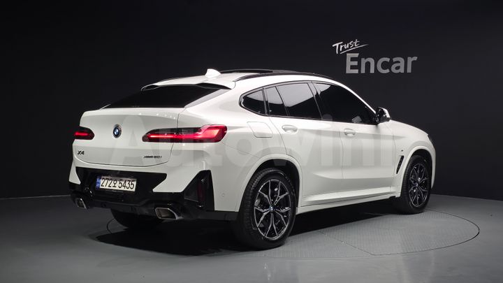 BMW X4 2024 — 2