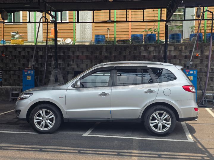 Hyundai SantaFe 2011 KMHSJ81UBBU642602 — 5