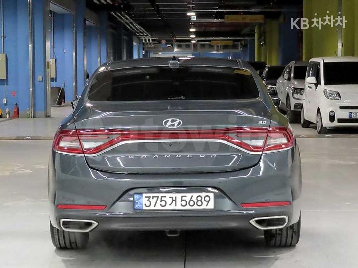 Hyundai Grandeur 2018 — 3
