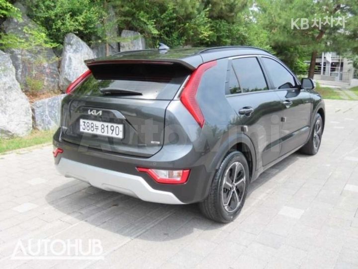 Kia Niro 2024 — 3