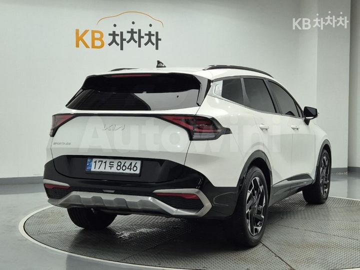 Kia Sportage 2022 KNAPY81BGNK008967 — 3