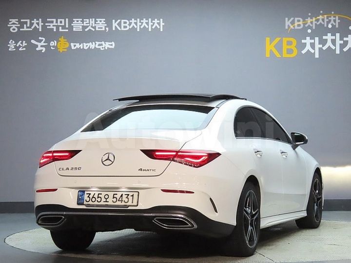 Mercedes Benz CLA Class