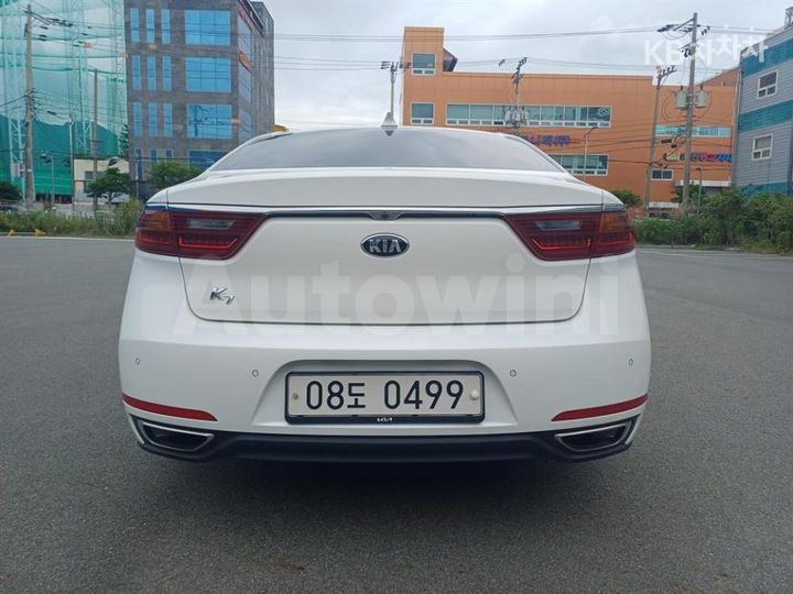 Kia K7 2016 KNALB415BGA031990 — 5