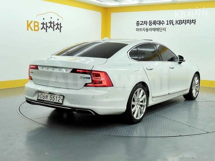 Volvo S90 2018 YV1PSA8ADJ1037416 — 4