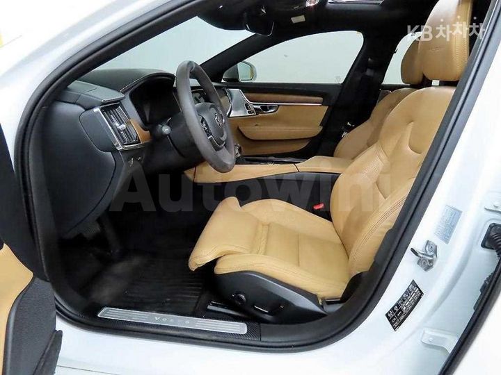 Volvo S90 2018 YV1PSA8ADJ1037416 — 5