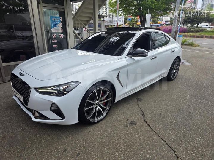 Genesis G70 2018 — 2