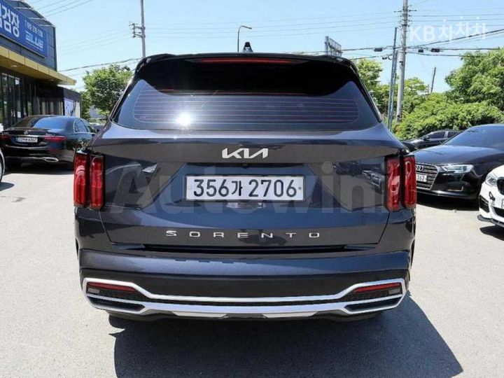 Kia Sorento 2022 — 4
