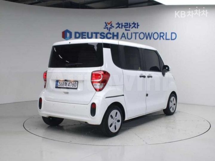 Kia Ray 2022 KNACF911BNT290000 — 4