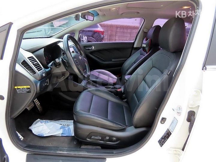 Kia K3 2013 — 5