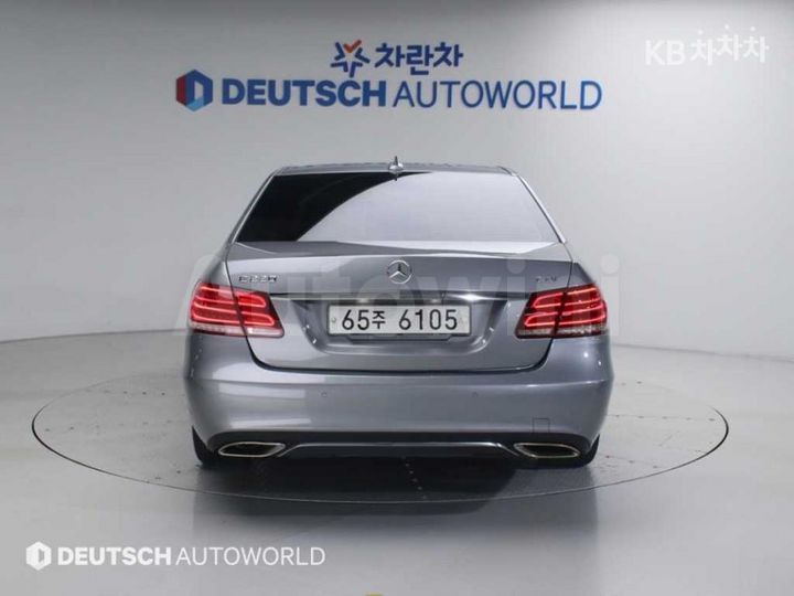 Mercedes Benz E Class 2014 — 4