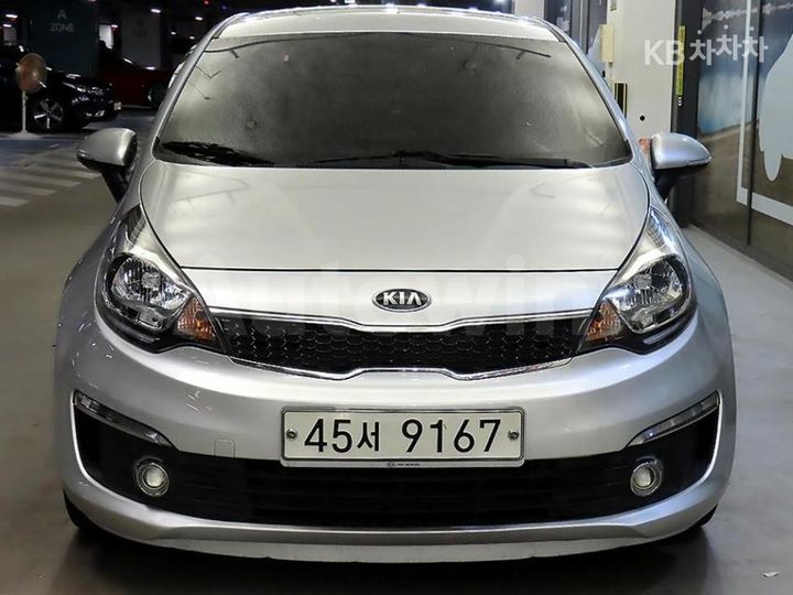 Kia Pride 2015 — 2