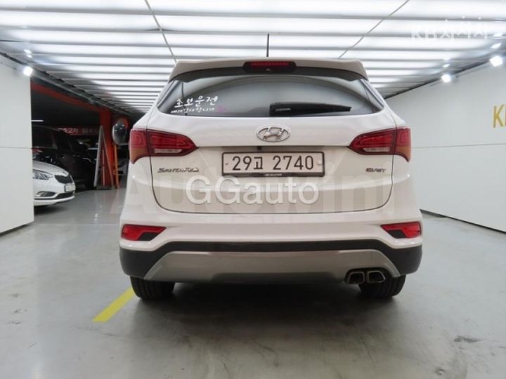 Hyundai SantaFe 2016 — 3