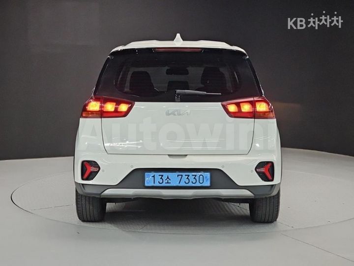 Kia Niro 2024 — 3