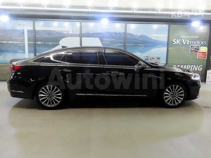 Kia K7 2019 — 3