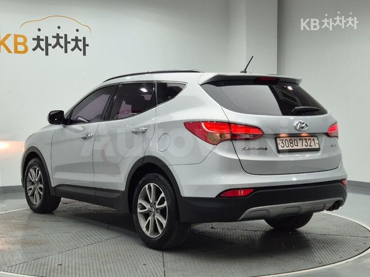 Hyundai SantaFe 2013 — 2