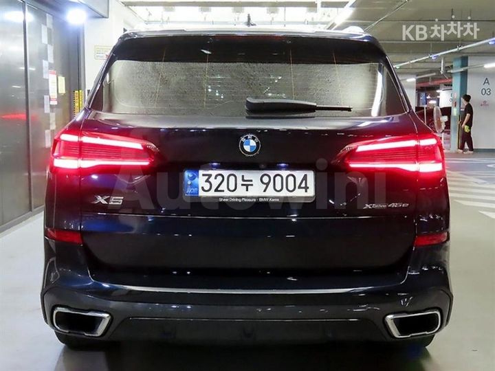 BMW X5 2021 — 5