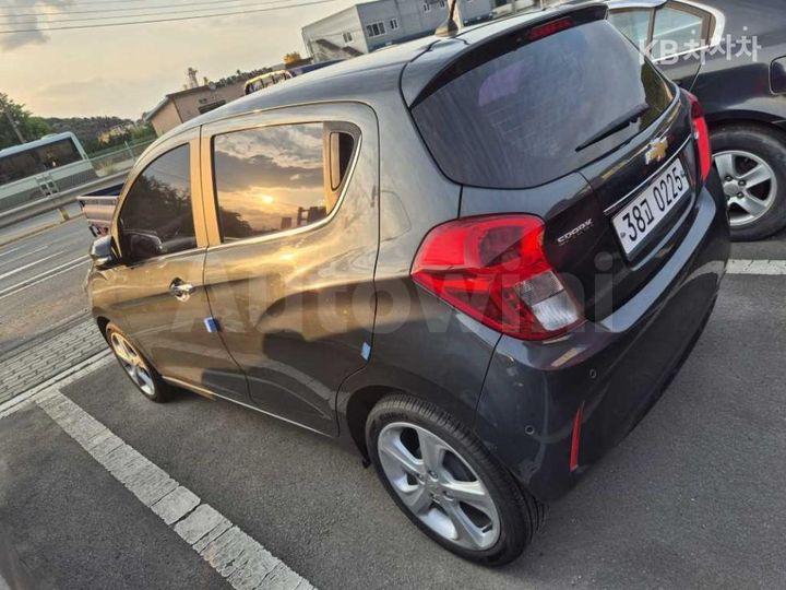 Chevrolet Spark 2017 — 4
