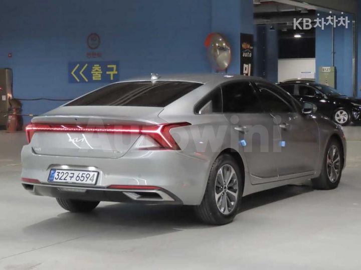 Kia K8 2022 — 4
