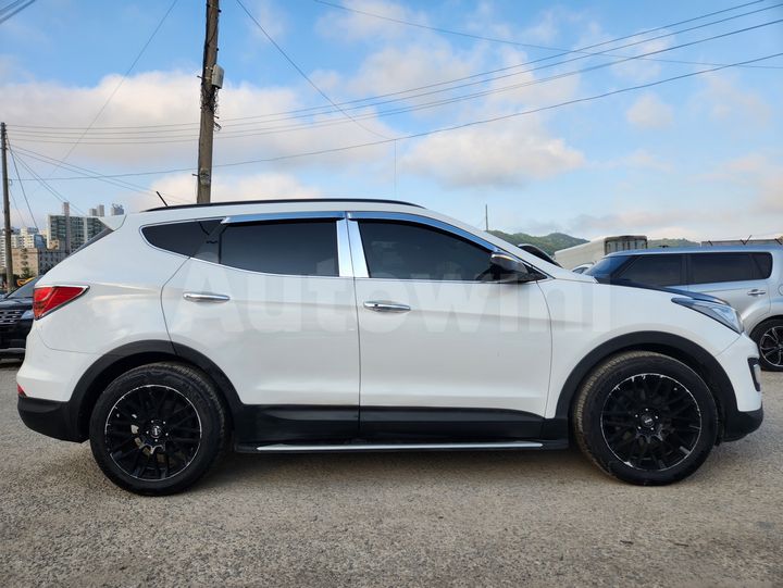 Hyundai SantaFe 2013 — 4