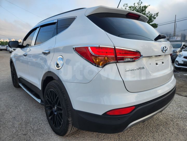 Hyundai SantaFe 2013 — 5