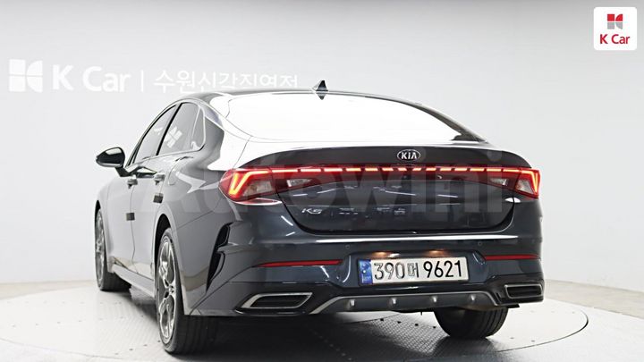 Kia K5 2021 KNAG241ABMA110578 — 2