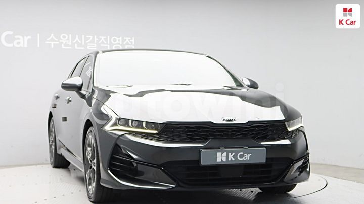 Kia K5 2021 KNAG241ABMA110578 — 3