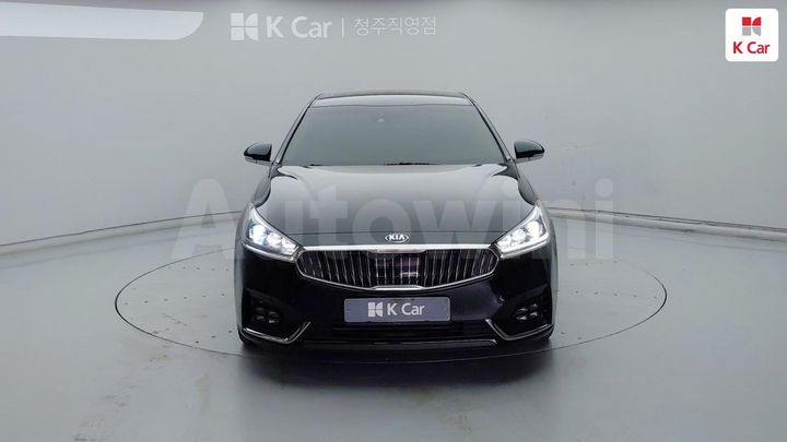 Kia K7 2017 KNALB415BHA085845 — 2