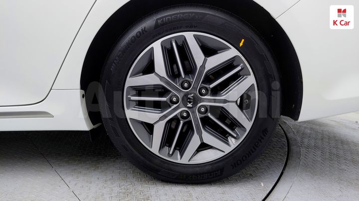 Kia K5 2019 KNAGW41EBKA031854 — 3