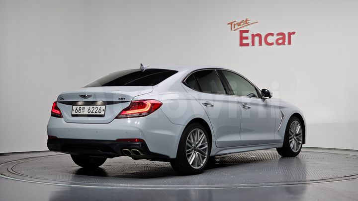 Genesis G70 2019 — 2