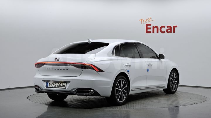 Hyundai Grandeur 2022 — 2