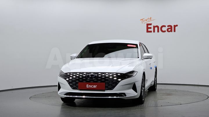 Hyundai Grandeur 2022 — 3