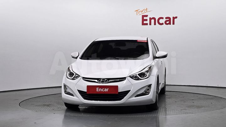 Hyundai Avante 2015 — 3