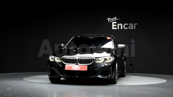 BMW 3 Series 2022 — 3