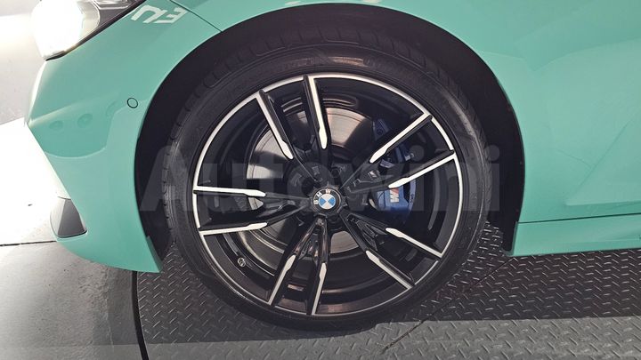 BMW 3 Series 2024 — 5