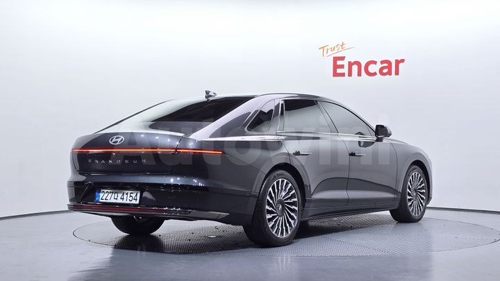 Hyundai Grandeur 2024 — 2