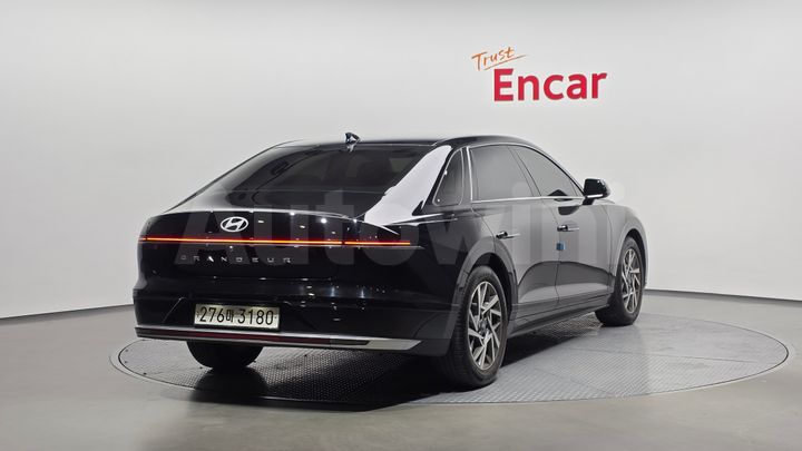 Hyundai Grandeur 2023 — 2